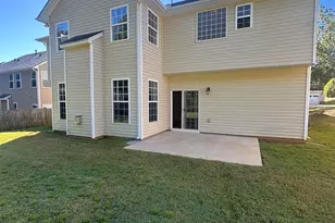 304 Cypress Hill Ct, Simpsonville, SC 29681 - Photo 2