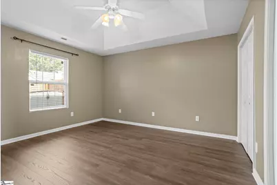14 Hillside Glen Drive, Greer, SC 29650 - Photo 4