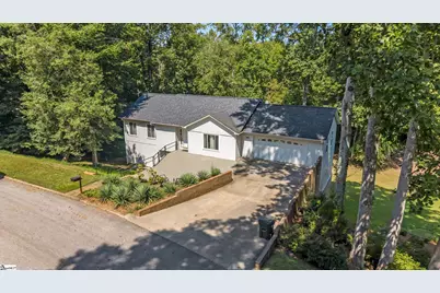 206 Holly Park Drive, Simpsonville, SC 29681 - Photo 2