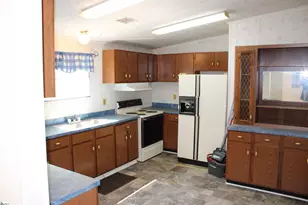 118 Spring Hill Rd, Anderson, SC 29626 - Photo 2