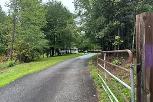 1095 E Prince Rd, Landrum, SC 29356 - Photo 26