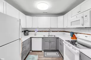 224/226 Devonwood Ct, Taylors, SC 29687 - Photo 8