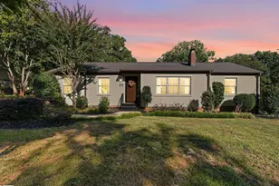 35 Mayfair Ln, Greenville, SC 29609 - Photo 2