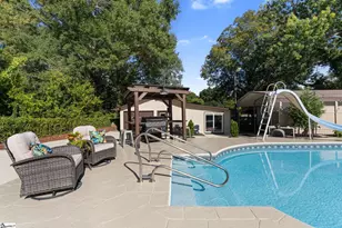 35 Mayfair Ln, Greenville, SC 29609 - Photo 26