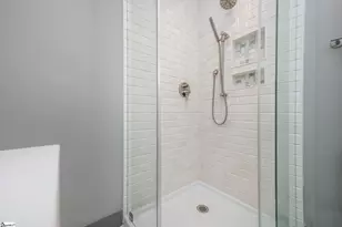 130 Cleveirvine Ave, Greenville, SC 29607 - Photo 24