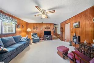 108 Scenic Cir, Boiling Springs, SC 29316 - Photo 4