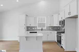 18 Long Br Ct, Anderson, SC 29621 - Photo 4