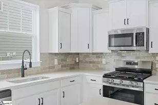 18 Long Br Ct, Anderson, SC 29621 - Photo 6