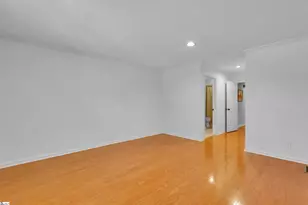 410 Swansgate Pl, Greenville, SC 29605 - Photo 14