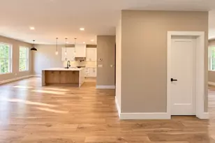 488 Skyline Dr, Campobello, SC 29322 - Photo 24