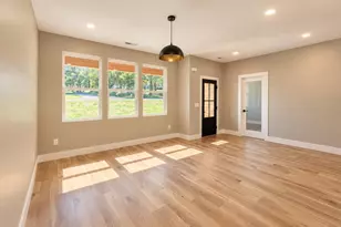 488 Skyline Dr, Campobello, SC 29322 - Photo 10