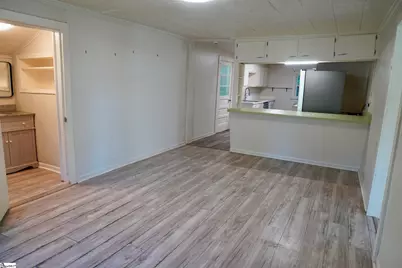 424 Lonely Street, Spartanburg, SC 29303 - Photo 8
