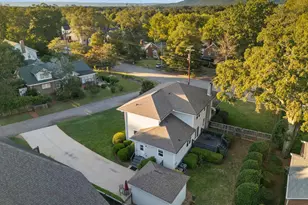 147 W Mountainview Ave, Greenville, SC 29609 - Photo 34