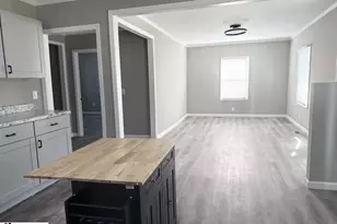 809 E Ferguson St, Clinton, SC 29325 - Photo 4
