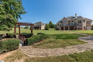677 Driftwood Dr, Greer, SC 29651 - Photo 36