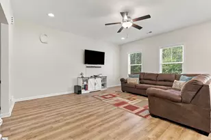 219 Pilcher Dr, Piedmont, SC 29673 - Photo 4