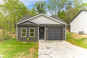 189 N Georgia Ave, Chesnee, SC 29323 - Photo 2