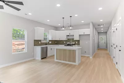 189 N Georgia Avenue, Chesnee, SC 29323 - Photo 6
