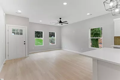 189 N Georgia Avenue, Chesnee, SC 29323 - Photo 8