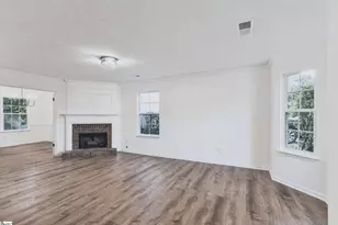 102 Crossview Dr, Simpsonville, SC 29680 - Photo 4