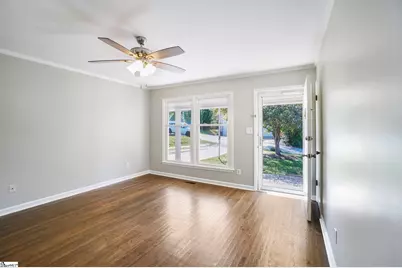 102 Sherwood Avenue, Greer, SC 29651 - Photo 4