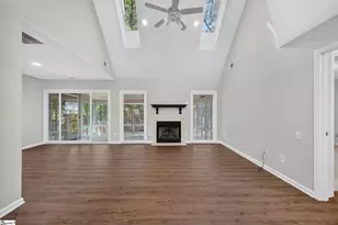 134 Forest Lake Dr, Simpsonville, SC 29681 - Photo 8