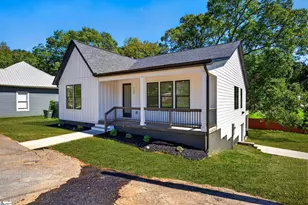 111 Liberty Dr, Easley, SC 29640 - Photo 4
