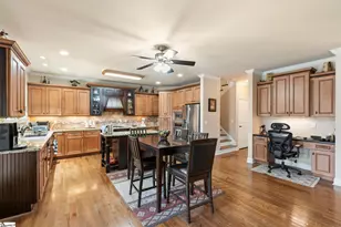 133 River Oaks Rd, Greer, SC 29650 - Photo 12