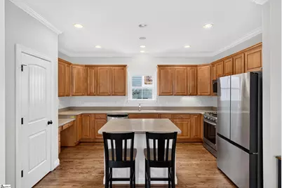 102 Ridenour Avenue, Greenville, SC 29617 - Photo 10