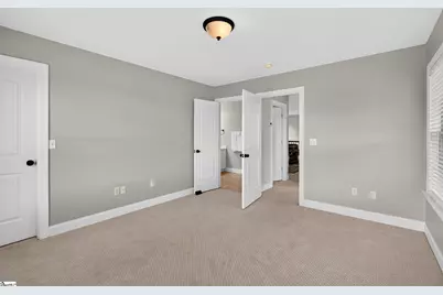 102 Ridenour Avenue, Greenville, SC 29617 - Photo 32