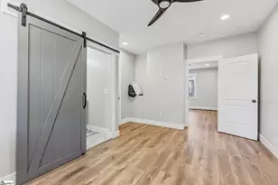 37 Ross St, Greenville, SC 29611 - Photo 12