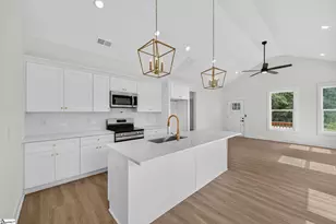 48 Ebenezer Church Rd, Travelers Rest, SC 29690 - Photo 10