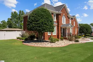 509 Wentworth Farm Cir, Boiling Springs, SC 29316 - Photo 2