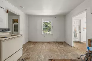 214 2nd St, Greenville, SC 29605 - Photo 10