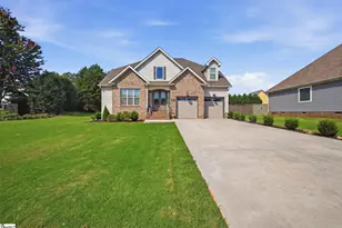 105 Carshalton Dr, Lyman, SC 29365 - Photo 2
