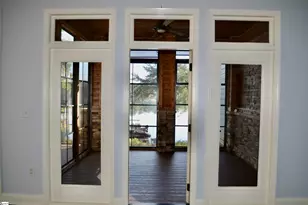 564 Sunset Point Dr, West Union, SC 29696 - Photo 8