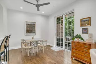 10 E Washington St, Greenville, SC 29601 - Photo 12