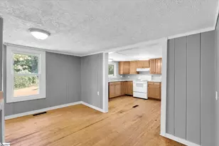 3 Smith Cir, Liberty, SC 29657 - Photo 6