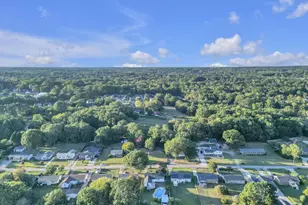 14 Sunrise Dr, Taylors, SC 29687 - Photo 28