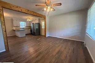 8 Henry Ave, Honea Path, SC 29654 - Photo 2