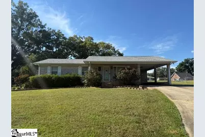 8 Henry Avenue, Honea Path, SC 29654 - Photo 1