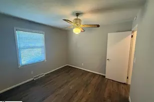 8 Henry Ave, Honea Path, SC 29654 - Photo 18