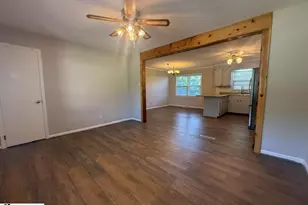 8 Henry Ave, Honea Path, SC 29654 - Photo 4