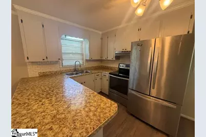 8 Henry Avenue, Honea Path, SC 29654 - Photo 6
