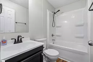 71 Lodgeview Ct, Gray Court, SC 29645 - Photo 26