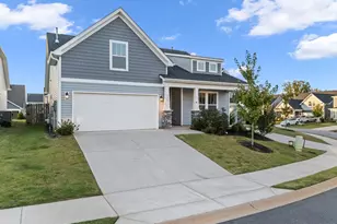 430 Patterdale Trl, Greenville, SC 29611 - Photo 2