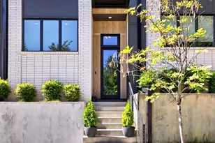 611 N Main St, Greenville, SC 29601 - Photo 2