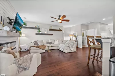 18 Kelvyn Street, Greer, SC 29651 - Photo 8