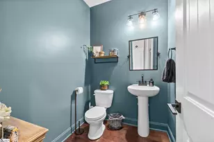 18 Kelvyn St, Greer, SC 29651 - Photo 6