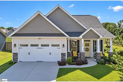 205 Hillyer Court, Greenville, SC 29617 - Photo 1